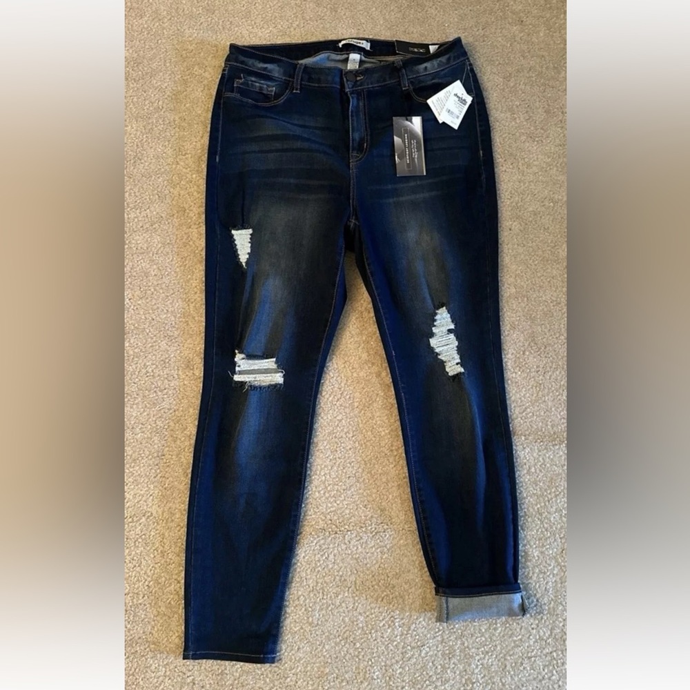 Refuge+ skin tight distressed leggings 16 NWT